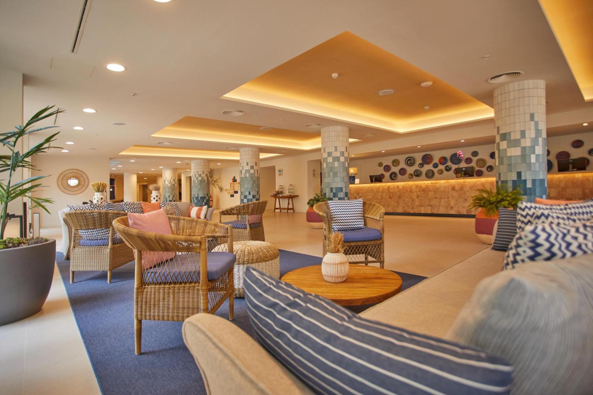 Dreams Calvia Mallorca (Adults Only) Магалуф Екстериор снимка